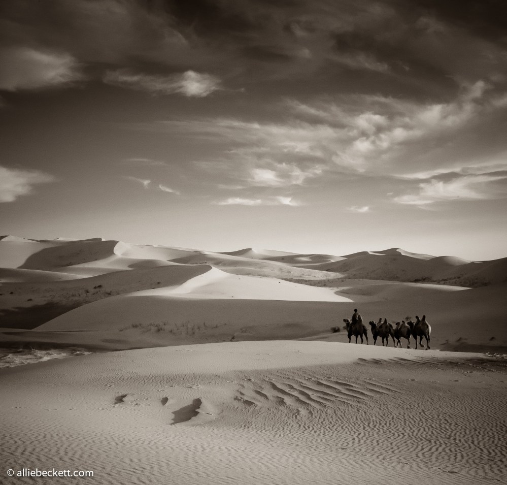 072812_gobi_sand_dunes_9165