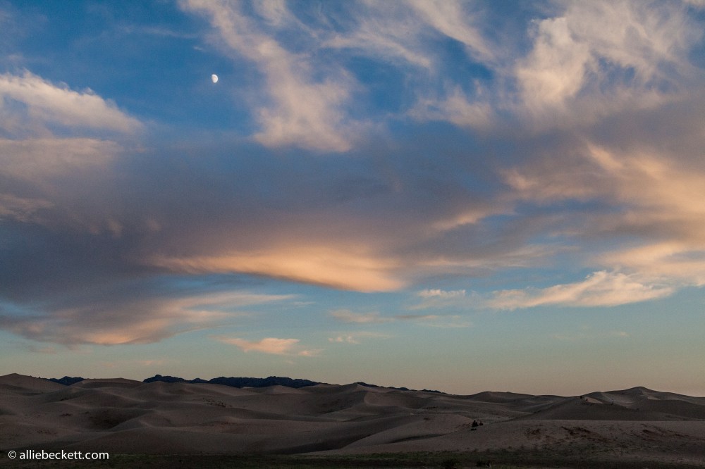 072812_gobi_sand_dunes_9336